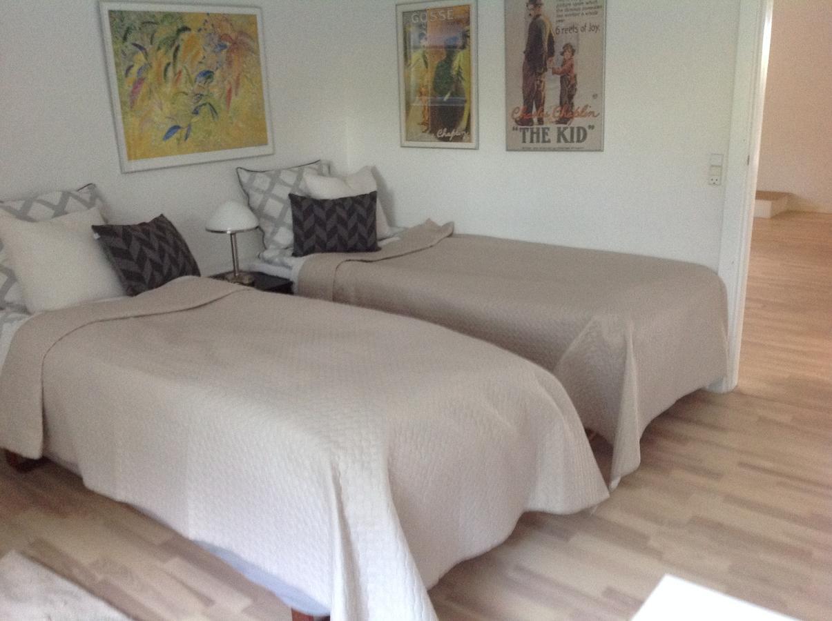 Lundgaarde Bed & Breakfast Kjellerup ภายนอก รูปภาพ