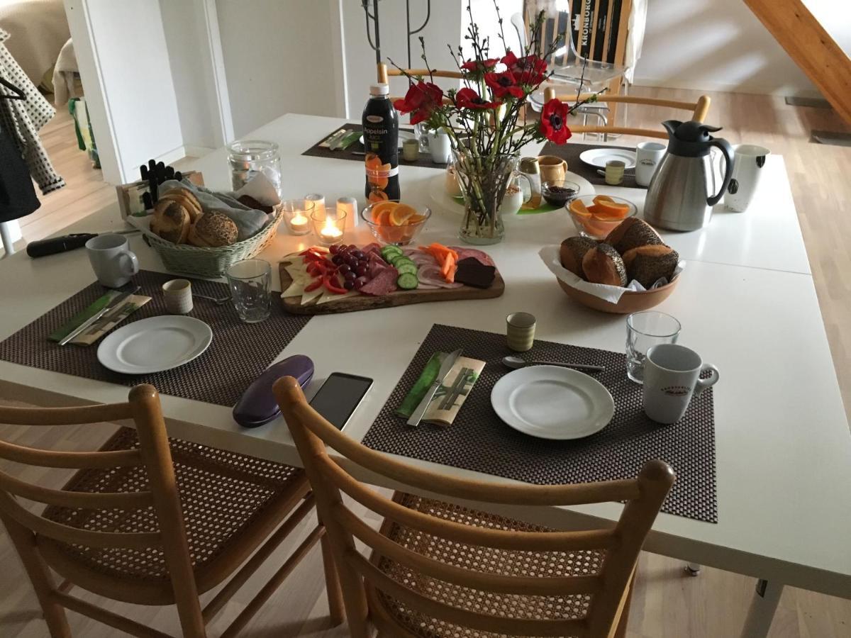 Lundgaarde Bed & Breakfast Kjellerup ภายนอก รูปภาพ